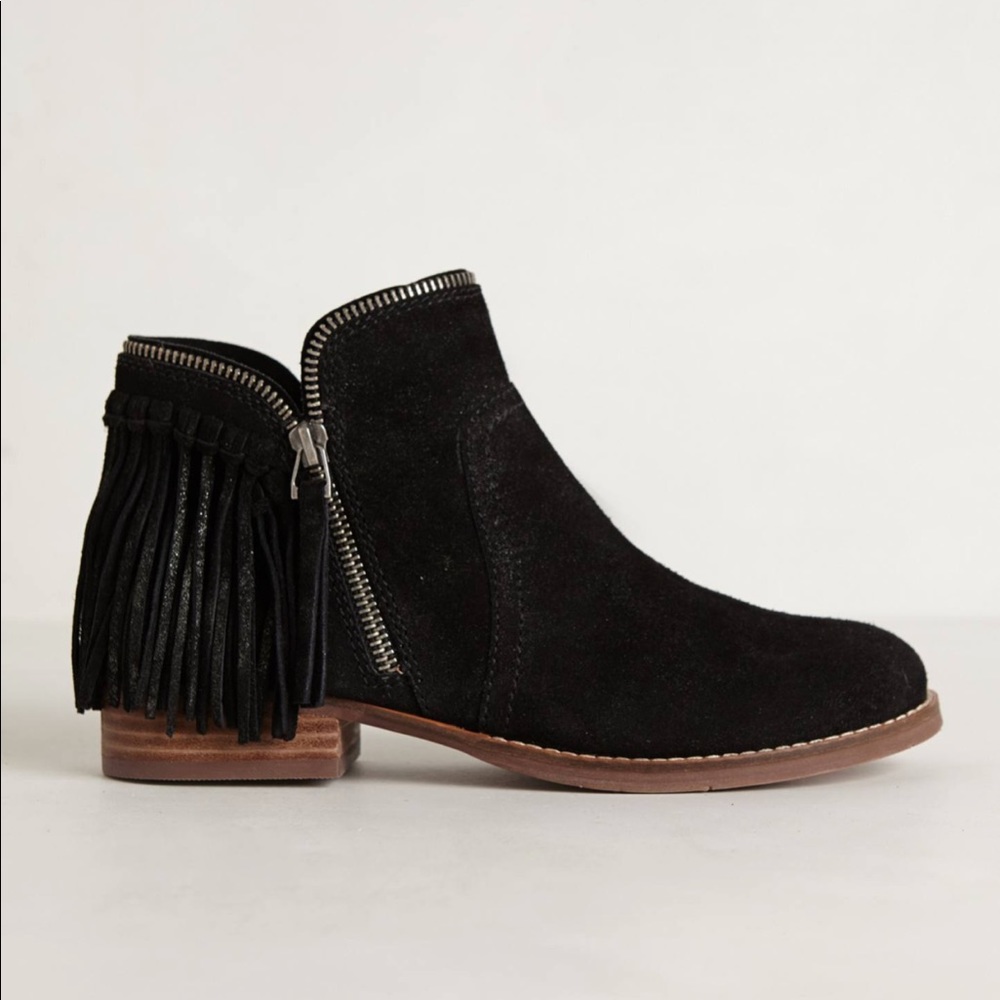 Dolce Vita DV Fisher fringe bootie size-7